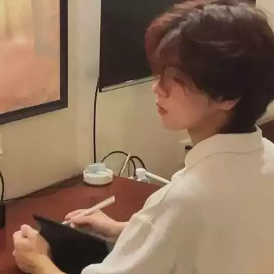 丁芷巧